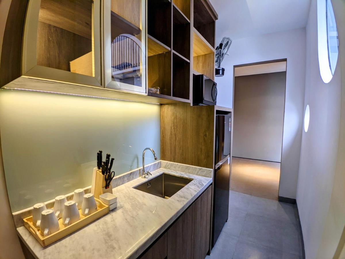 The Mango Suites By Flat06 Jakarta Buitenkant foto