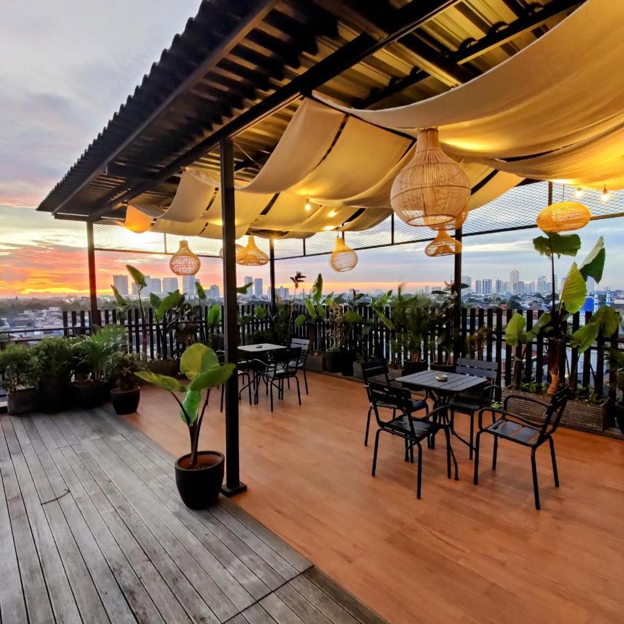 The Mango Suites By Flat06 Jakarta Buitenkant foto
